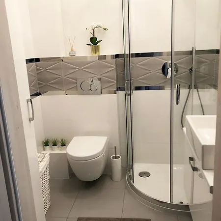 Apartment Ozarowska 77 - 1br By Homeprime Warschau