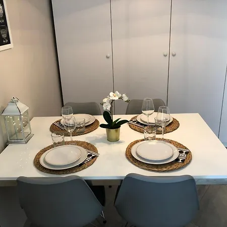 Ozarowska 77 - 1br By Homeprime Warsaw